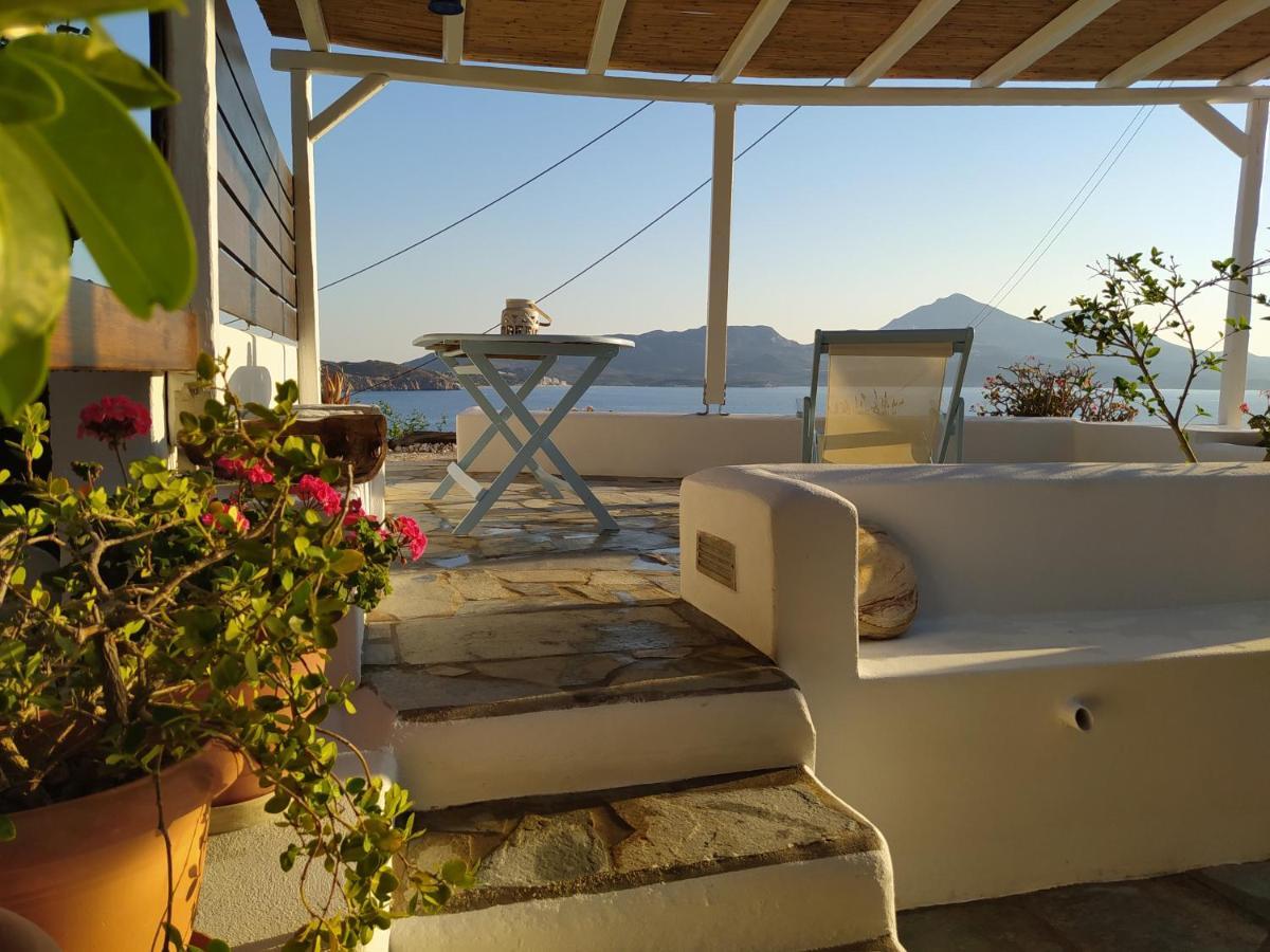 Waves House Villa Adamantas  Bagian luar foto